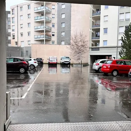 Le Verrieres - Cozy Avec Balcon Proche De La Gare Daire